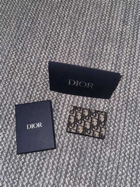 christian dior business.